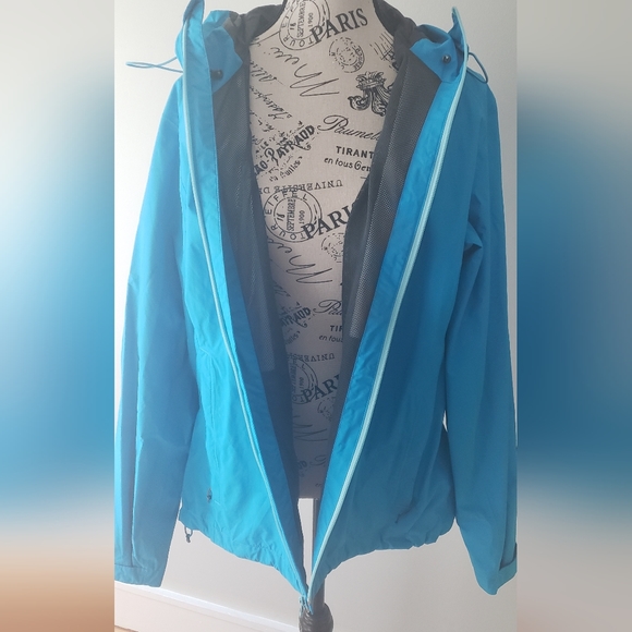 MOUNTAIN HARD WEAR Rain jacket Size L Blue - like new - Picture 6 of 9